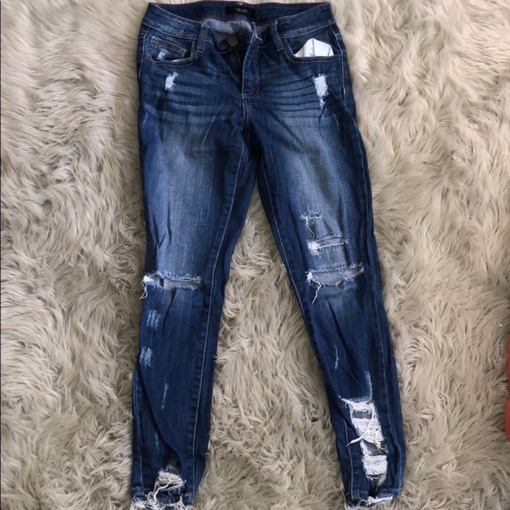 Ripped Jeans